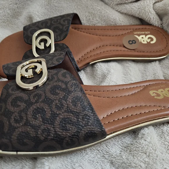 GBG Los Angeles Dark Patterned Slide Sandals - Picture 2 of 3